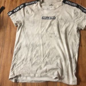 White and black Hollister shirt